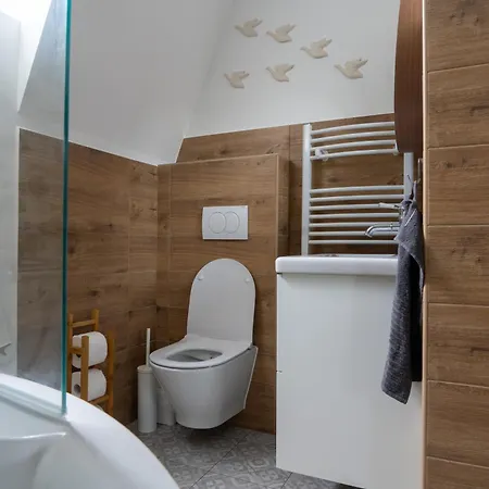 Mentha Apartment